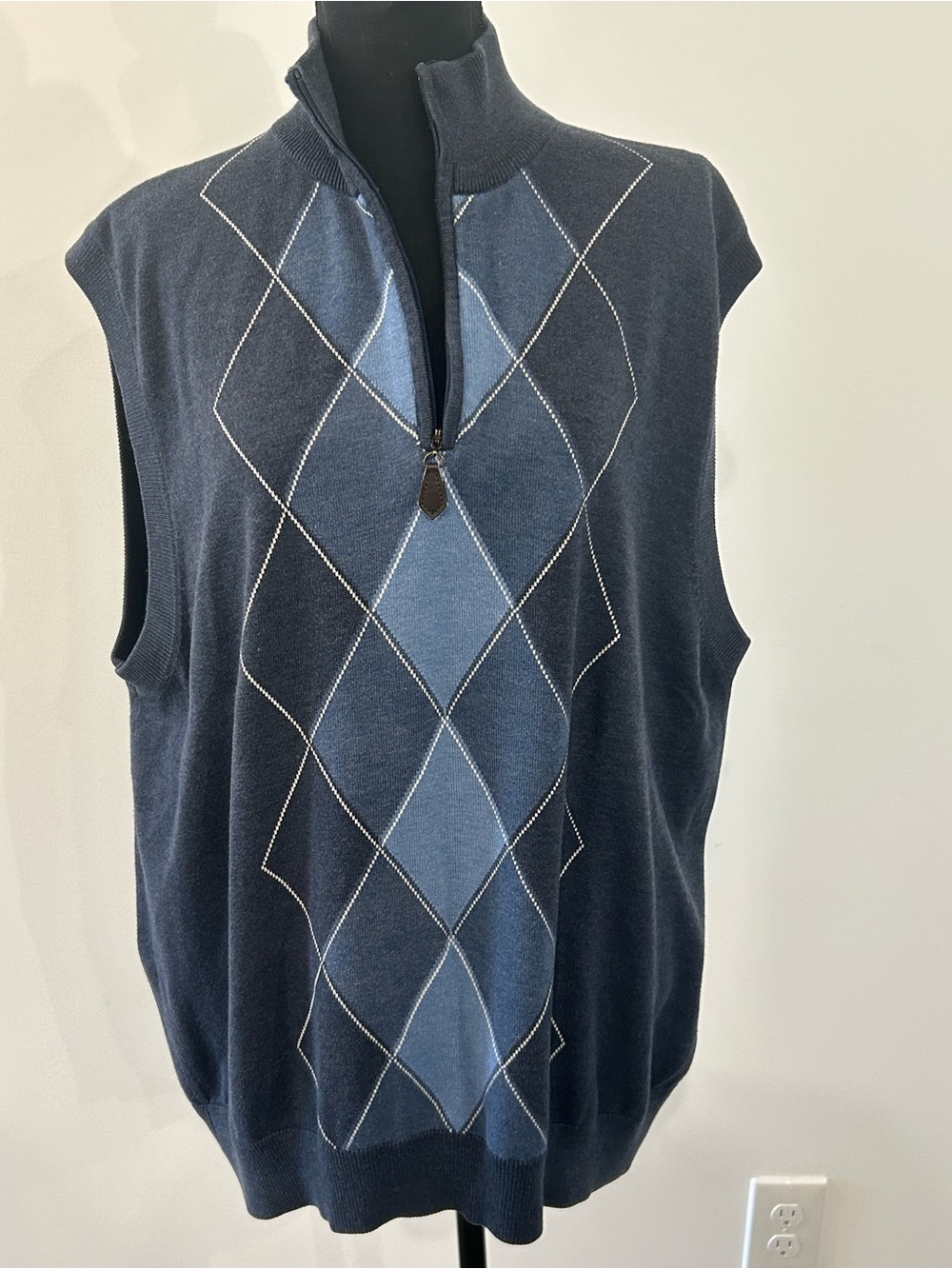 Pebble Beach Men’s XXL Argyle Quarter Zip Golf Sweater Navy Blue